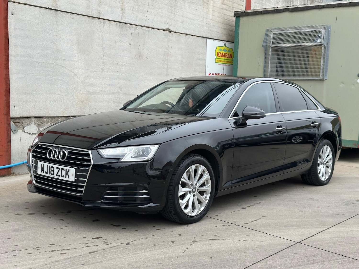 Used Audi A4 2018 for sale - 76269932: Photo 11