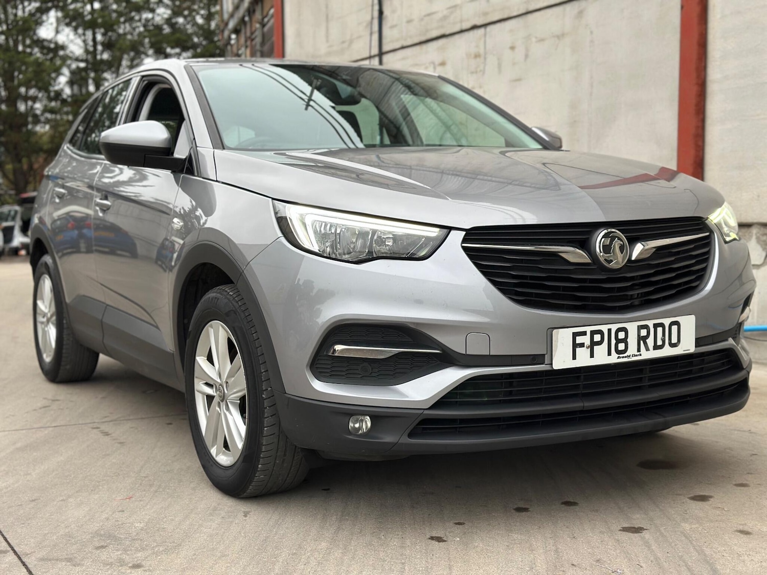 Used Vauxhall Grandland X 2018 for sale - 76270265: Photo 1