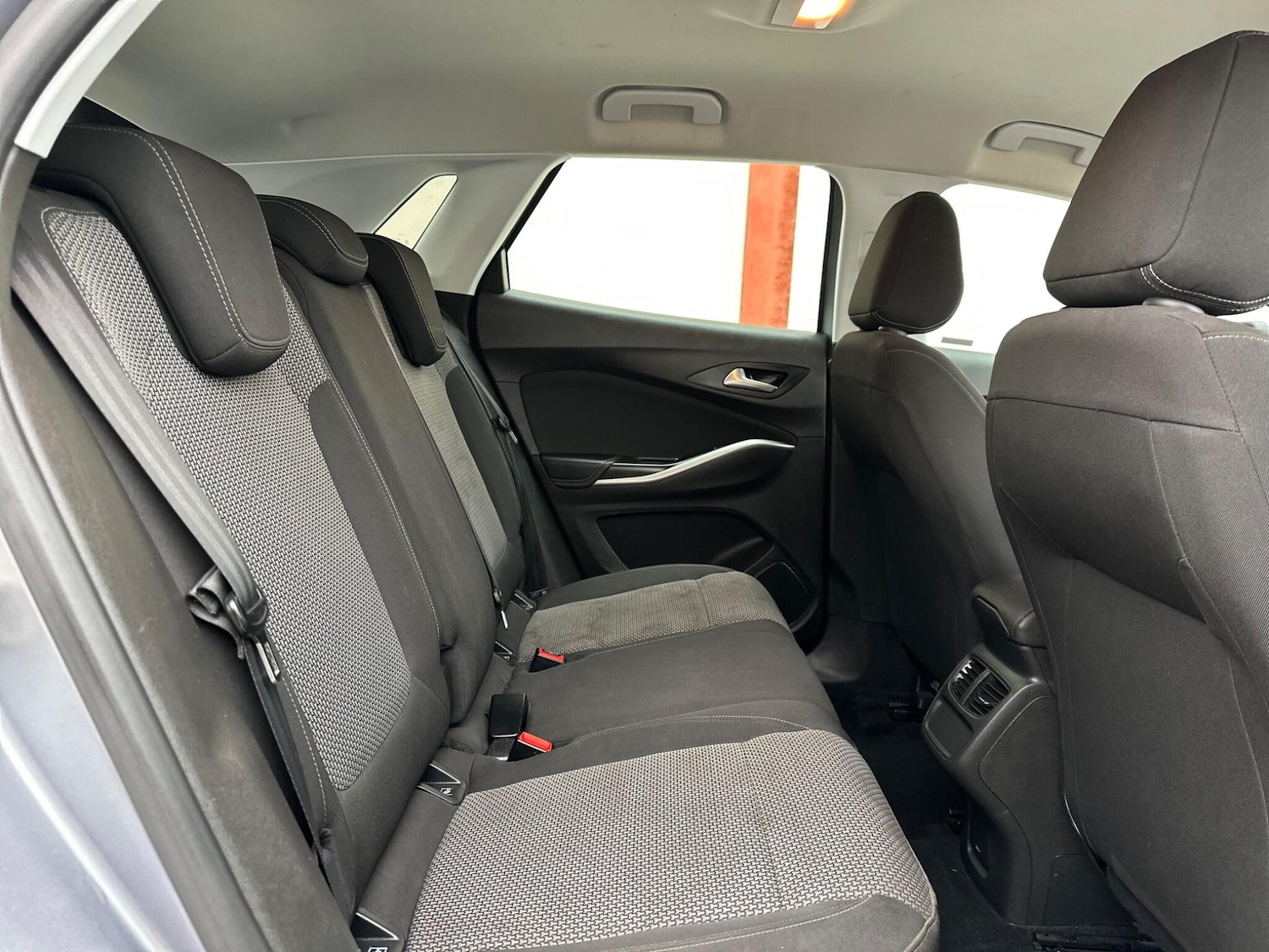 Used Vauxhall Grandland X 2018 for sale - 76270265: Photo 11