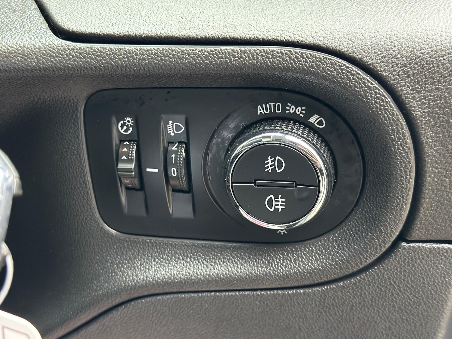 Used Vauxhall Grandland X 2018 for sale - 76270265: Photo 15