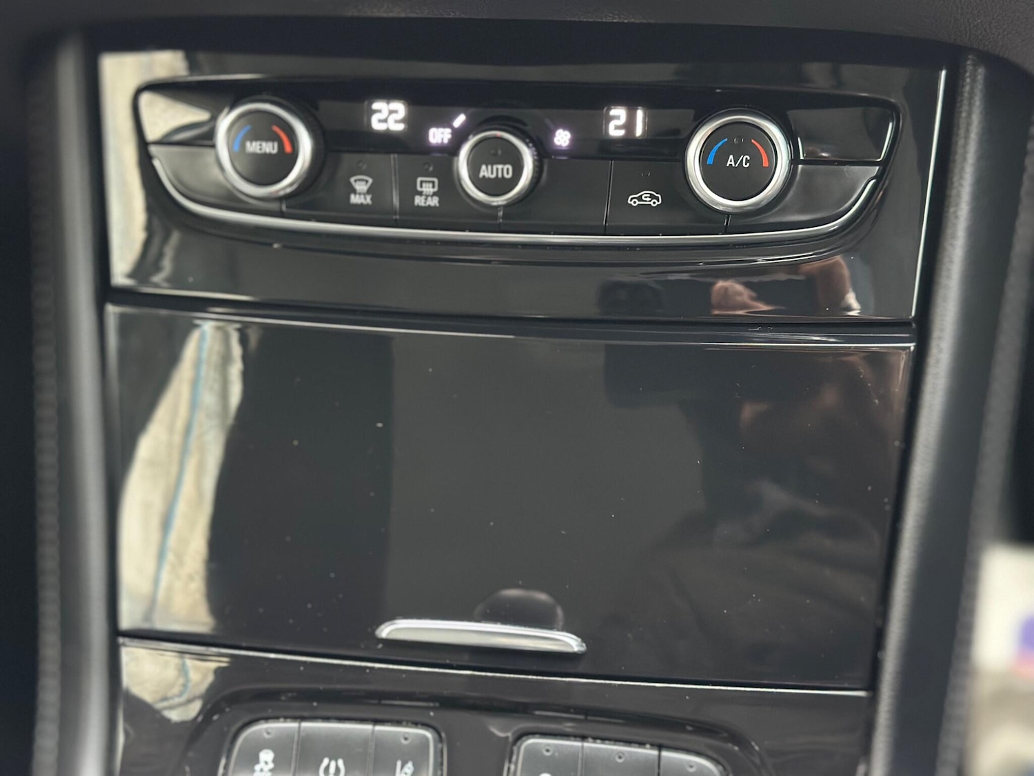 Used Vauxhall Grandland X 2018 for sale - 76270265: Photo 17
