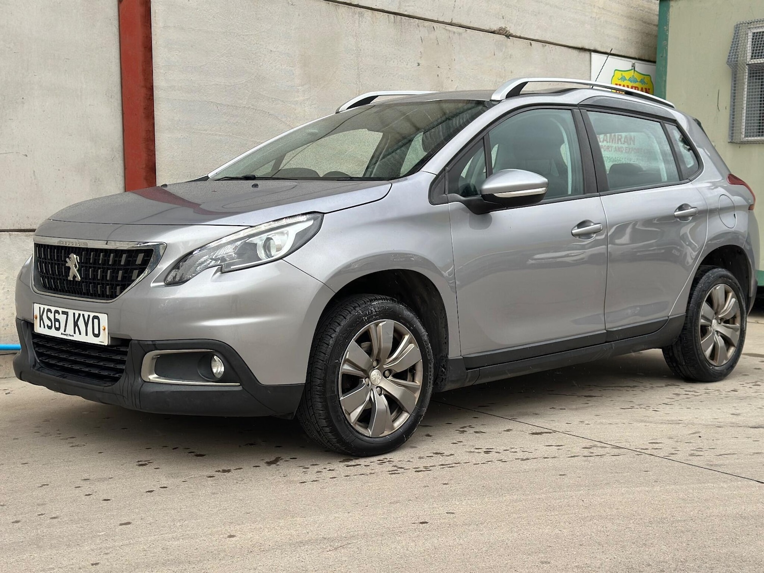 Used Peugeot 2008 2017 for sale - 76360123: Photo 6