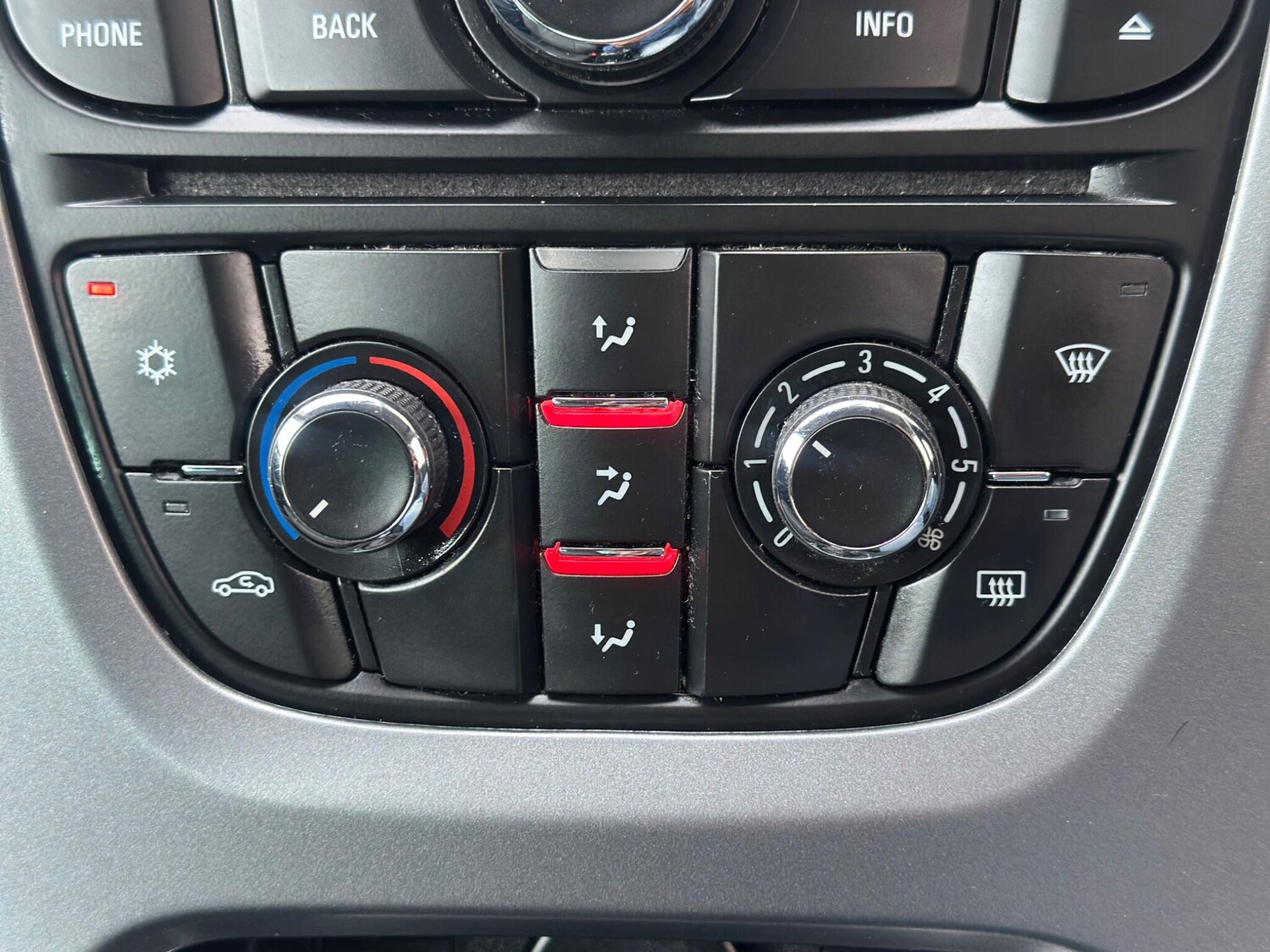 Used Vauxhall Astra GTC for sale - 78215151: Photo 16