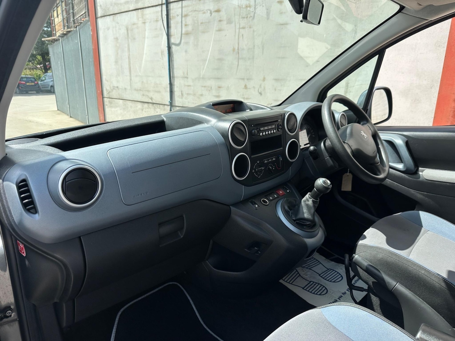 Vehicle 14