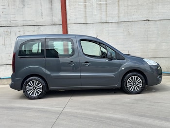 Used Peugeot Partner Tepee 2014 for sale - 75493240: Photo