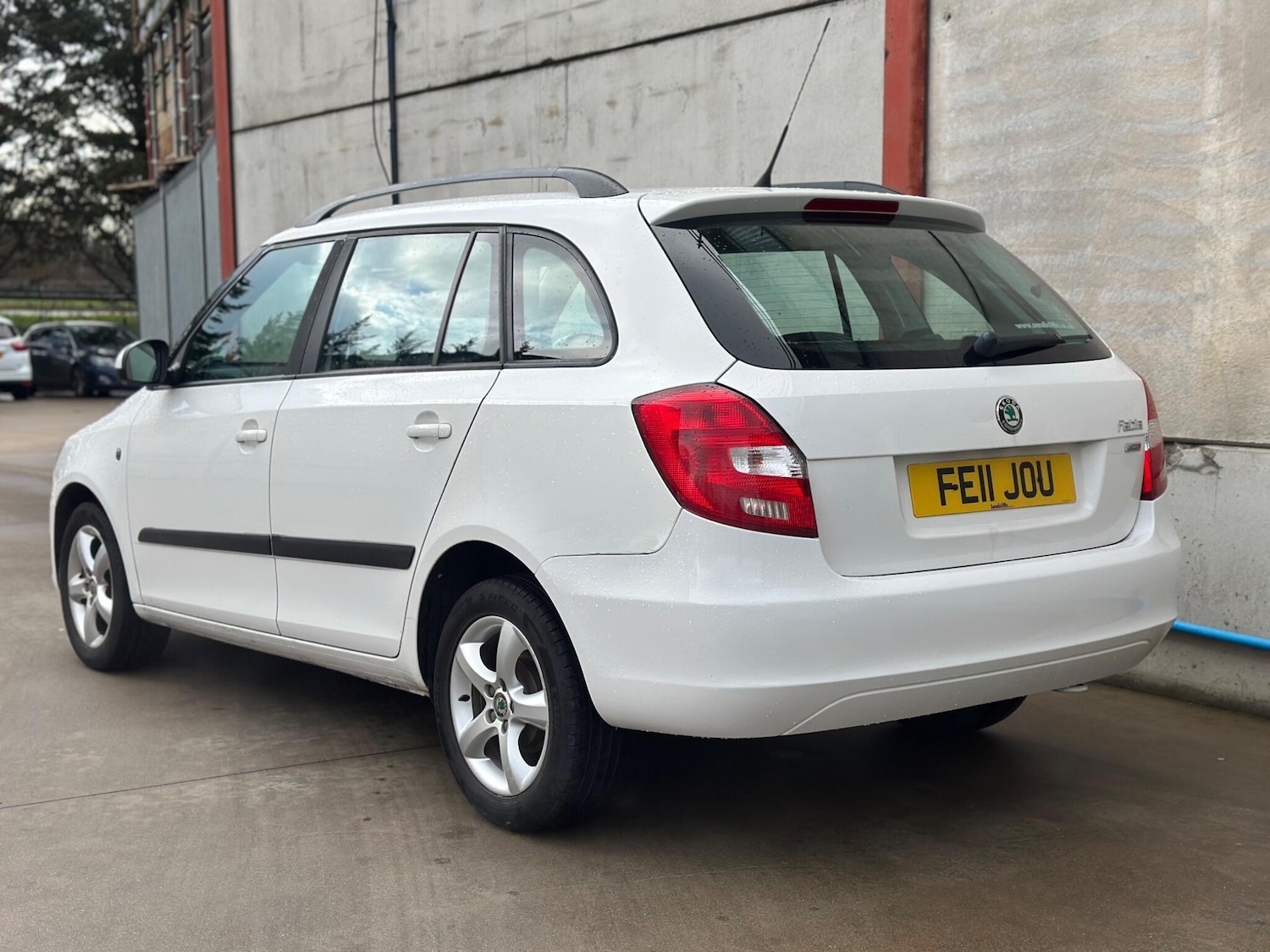 Used Skoda Fabia 2011 for sale - 77320212: Photo 5