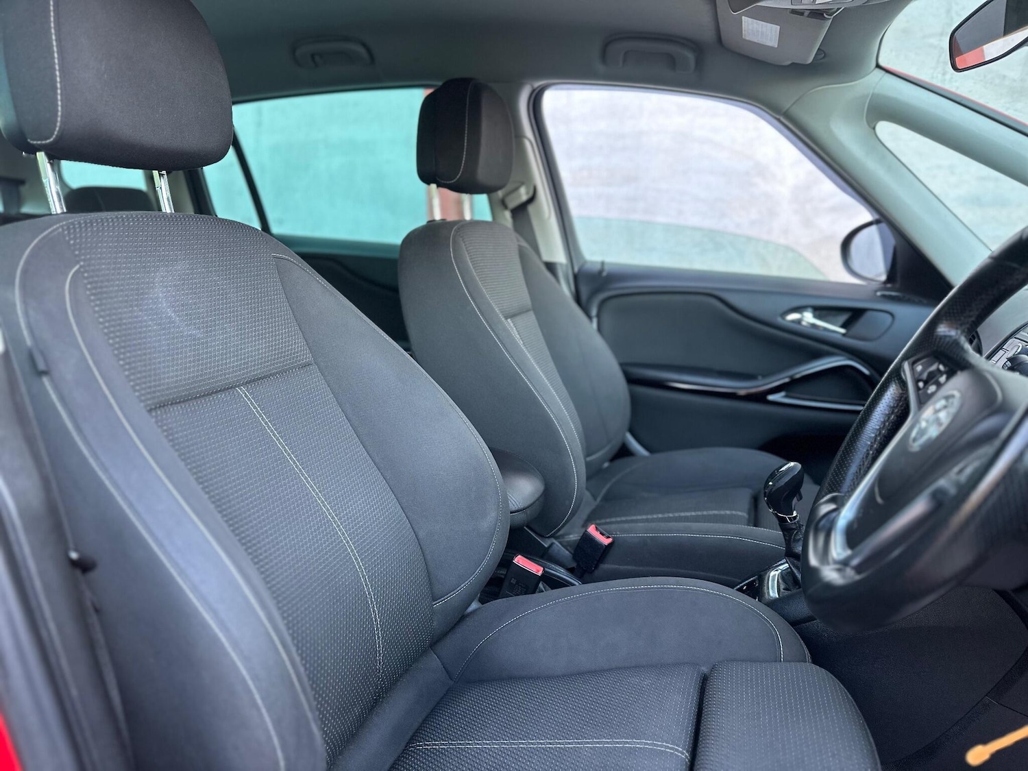 Used Vauxhall Zafira 2015 for sale - 77016025: Photo 13