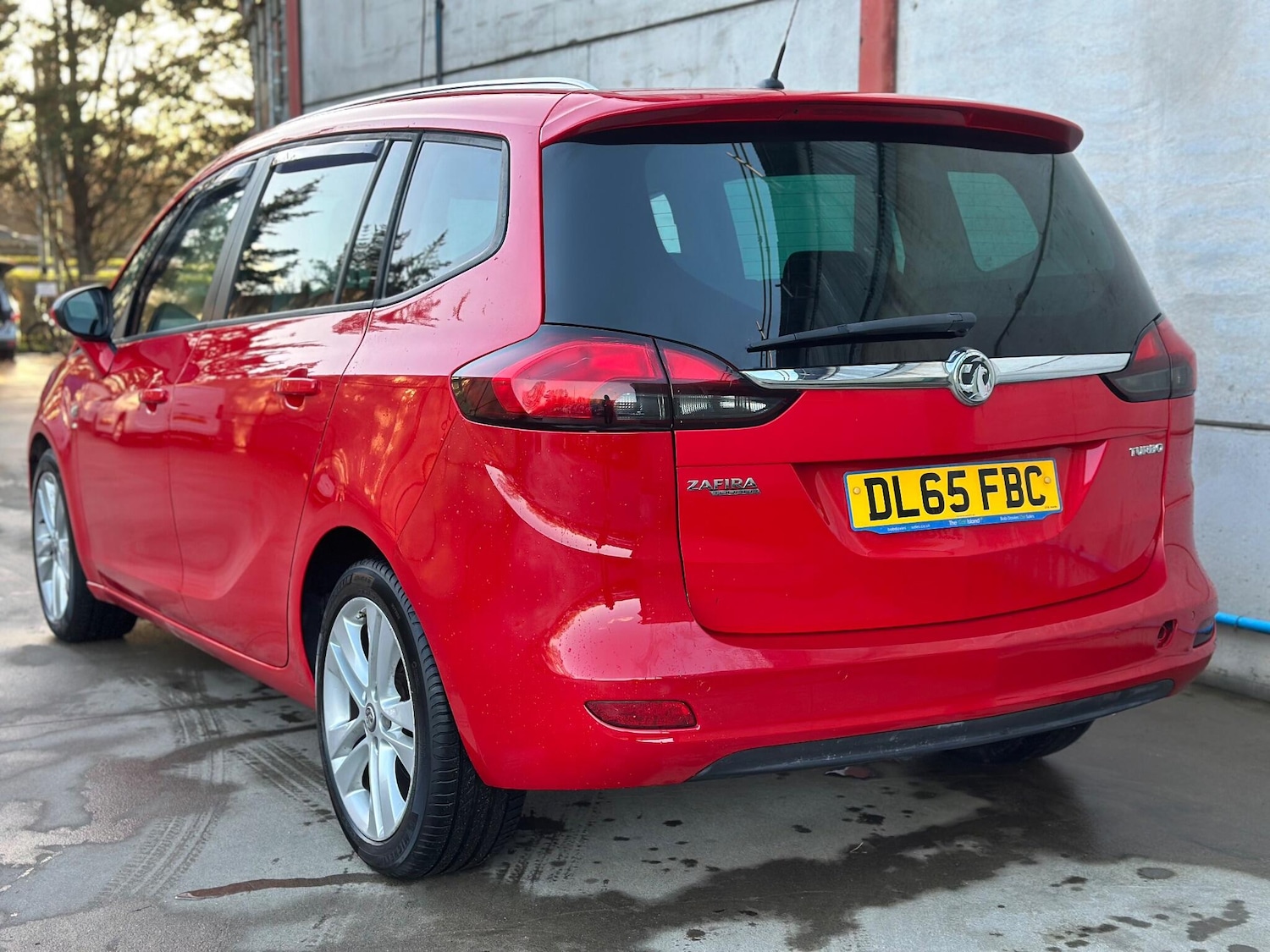 Used Vauxhall Zafira 2015 for sale - 77016025: Photo 3