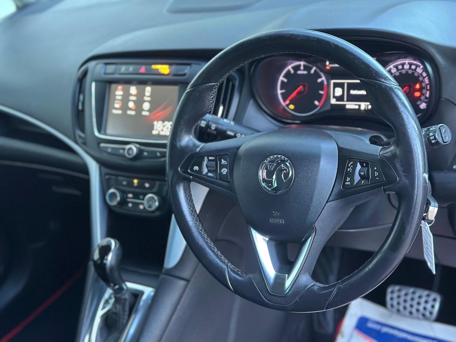 Used Vauxhall Zafira 2015 for sale - 77016025: Photo 30