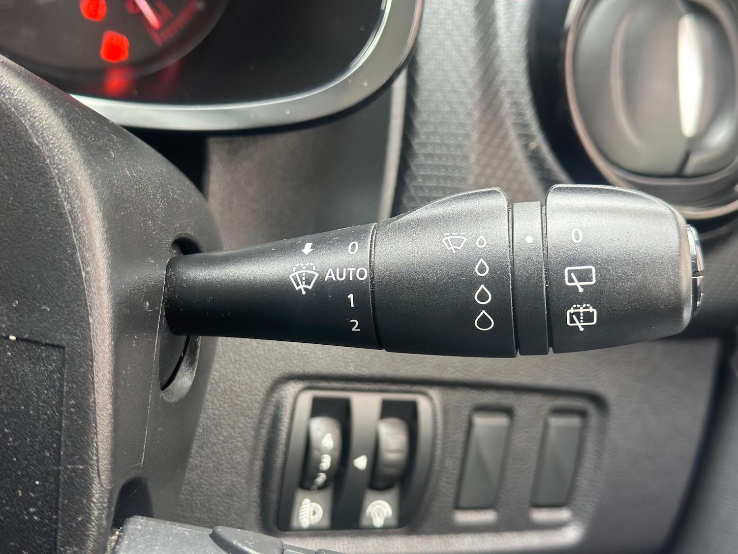 Used Renault Clio 2016 for sale - 78072468: Photo 27