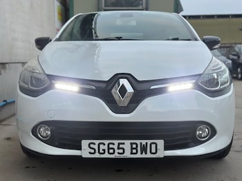 Used Renault Clio 2015 for sale - 76620489: Photo