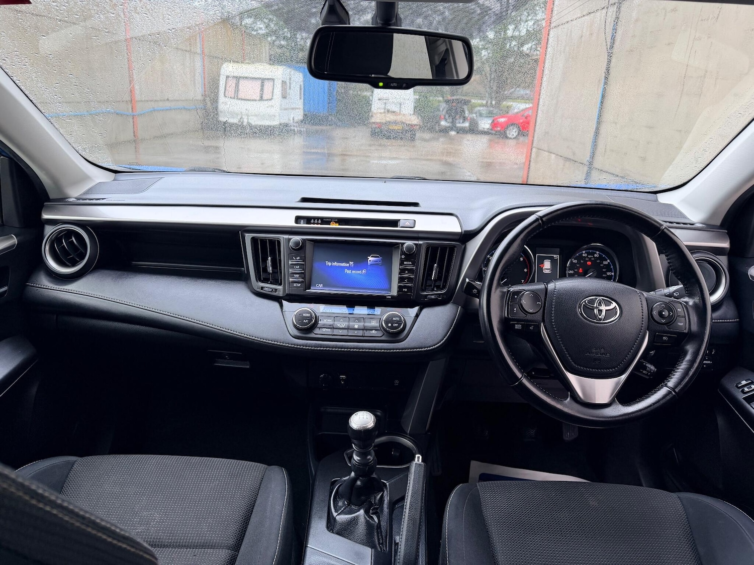 Used Toyota RAV4 2016 for sale - 76759349: Photo 15