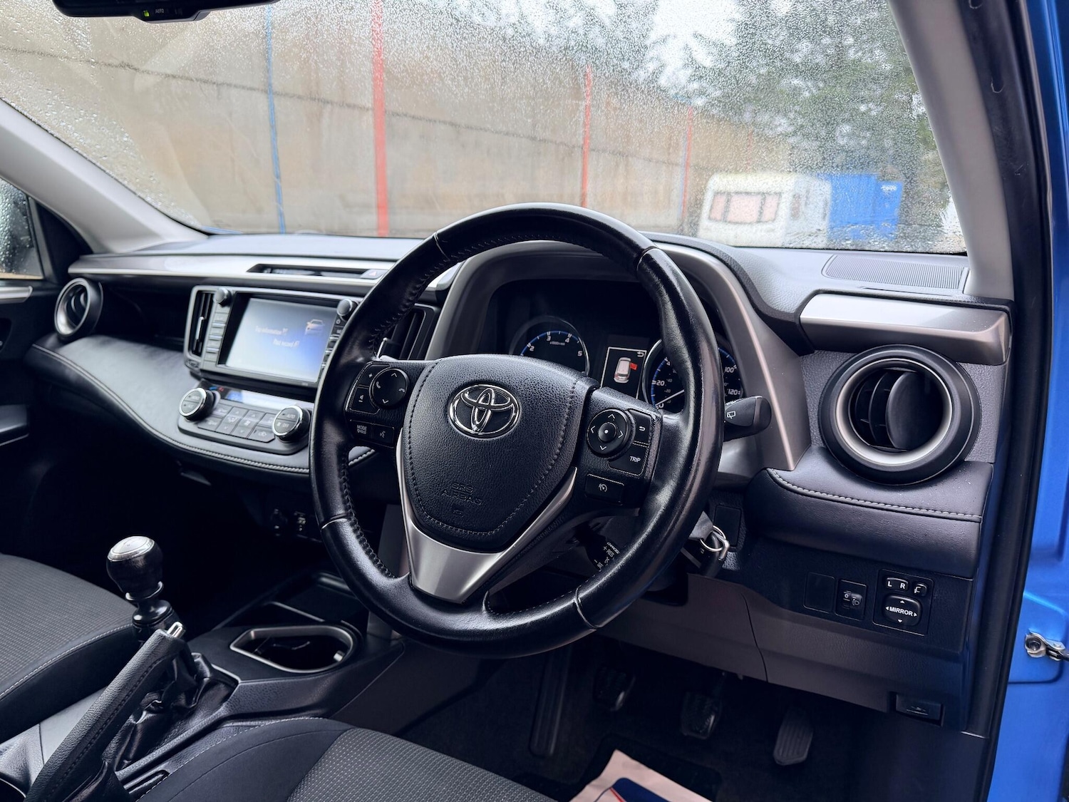 Used Toyota RAV4 2016 for sale - 76759349: Photo 22