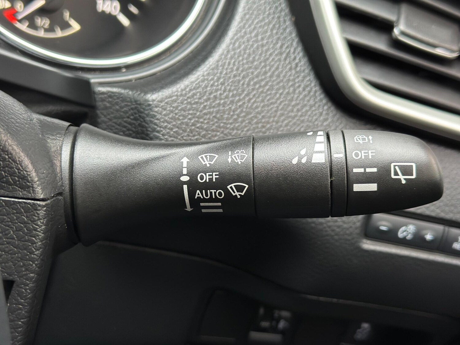 Used Nissan Qashqai for sale - 77682902: Photo 19