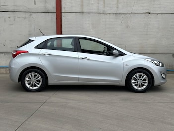 Used Hyundai i30 2014 for sale - 75311588: Photo