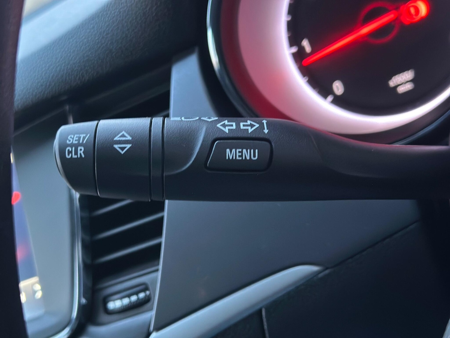 Used Vauxhall Astra 2017 for sale - 77120726: Photo 19