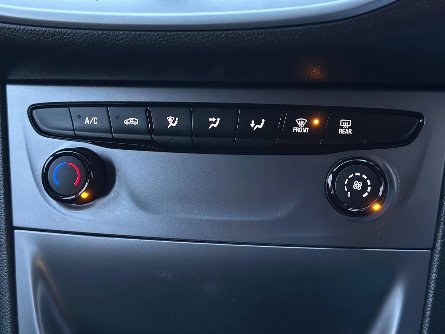 Used Vauxhall Astra 2017 for sale - 77120726: Photo 22