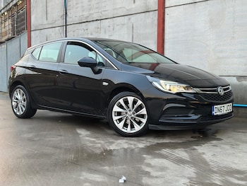 Used Vauxhall Astra 2017 for sale - 77120726: Photo