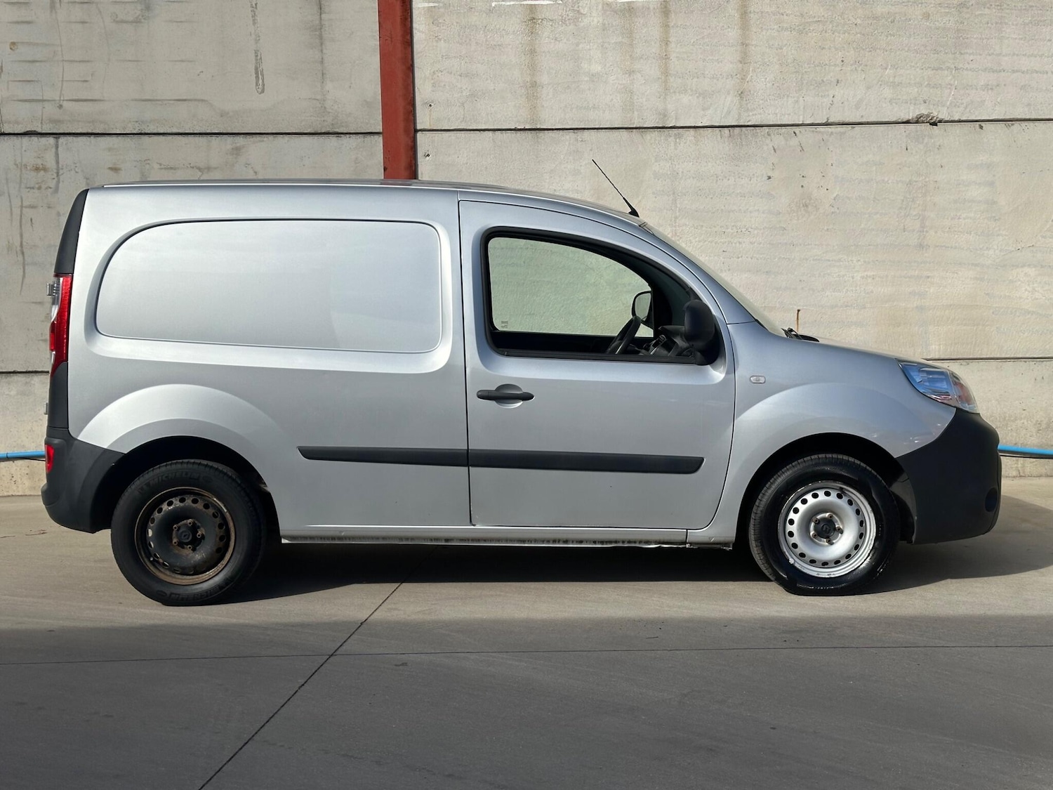 Used Renault Kangoo 2019 for sale - 76042280: Photo 3