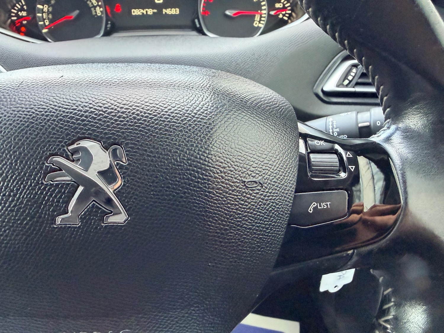 Used Peugeot 308 2016 for sale - 77424707: Photo 28