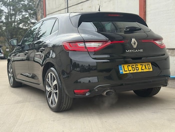 Used Renault Megane 2016 for sale - 75883631: Photo