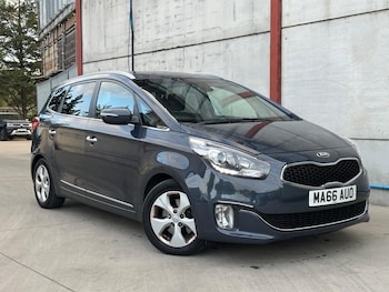 Used Kia Carens 2016 for sale - 75669655: Photo