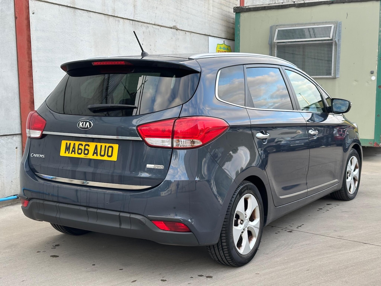 Vehicle 4