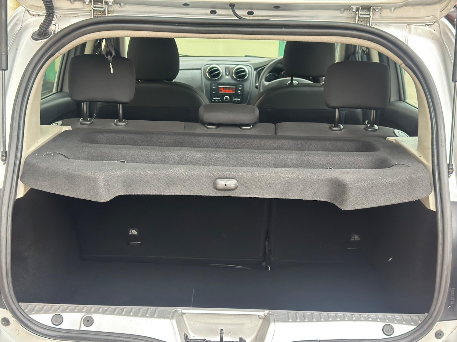 Used Dacia Sandero 2015 for sale - 77637499: Photo 23