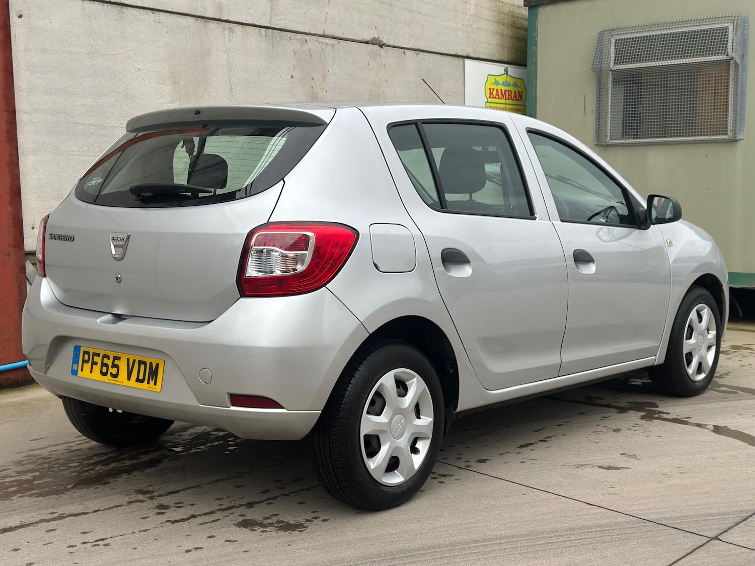 Used Dacia Sandero 2015 for sale - 77637499: Photo 9