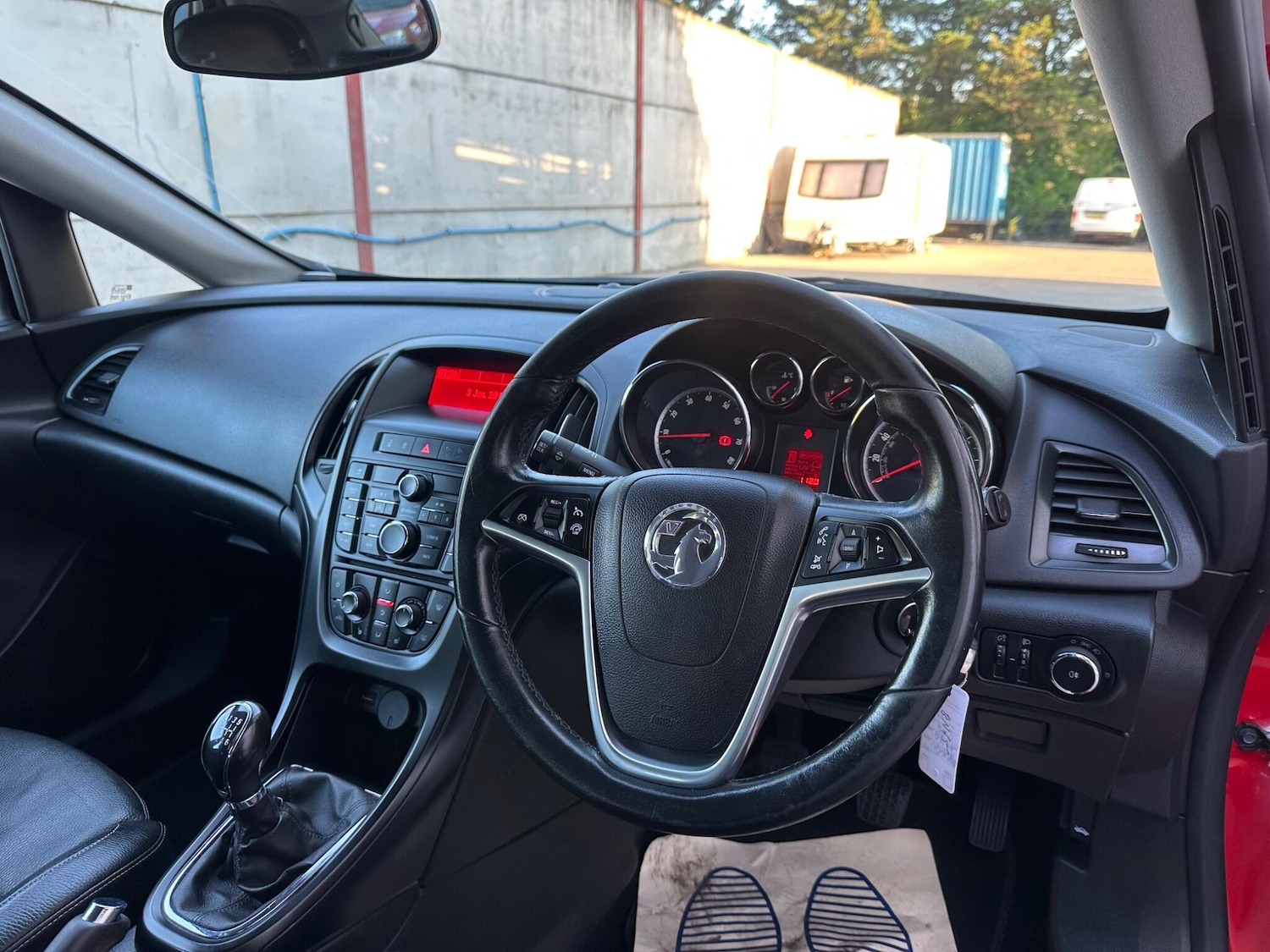 Vehicle 21