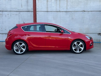 Used Vauxhall Astra 2015 for sale - 75669238: Photo