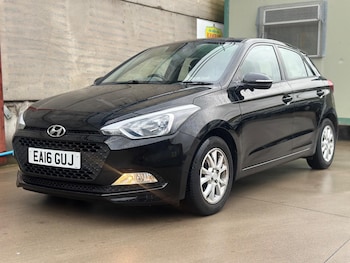 Used Hyundai i20 2016 for sale - 79224050: Photo