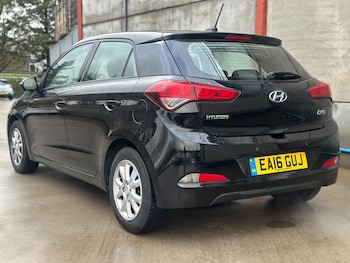 Used Hyundai i20 2016 for sale - 79224050: Photo