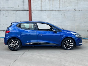 Used Renault Clio 2017 for sale - 75493560: Photo