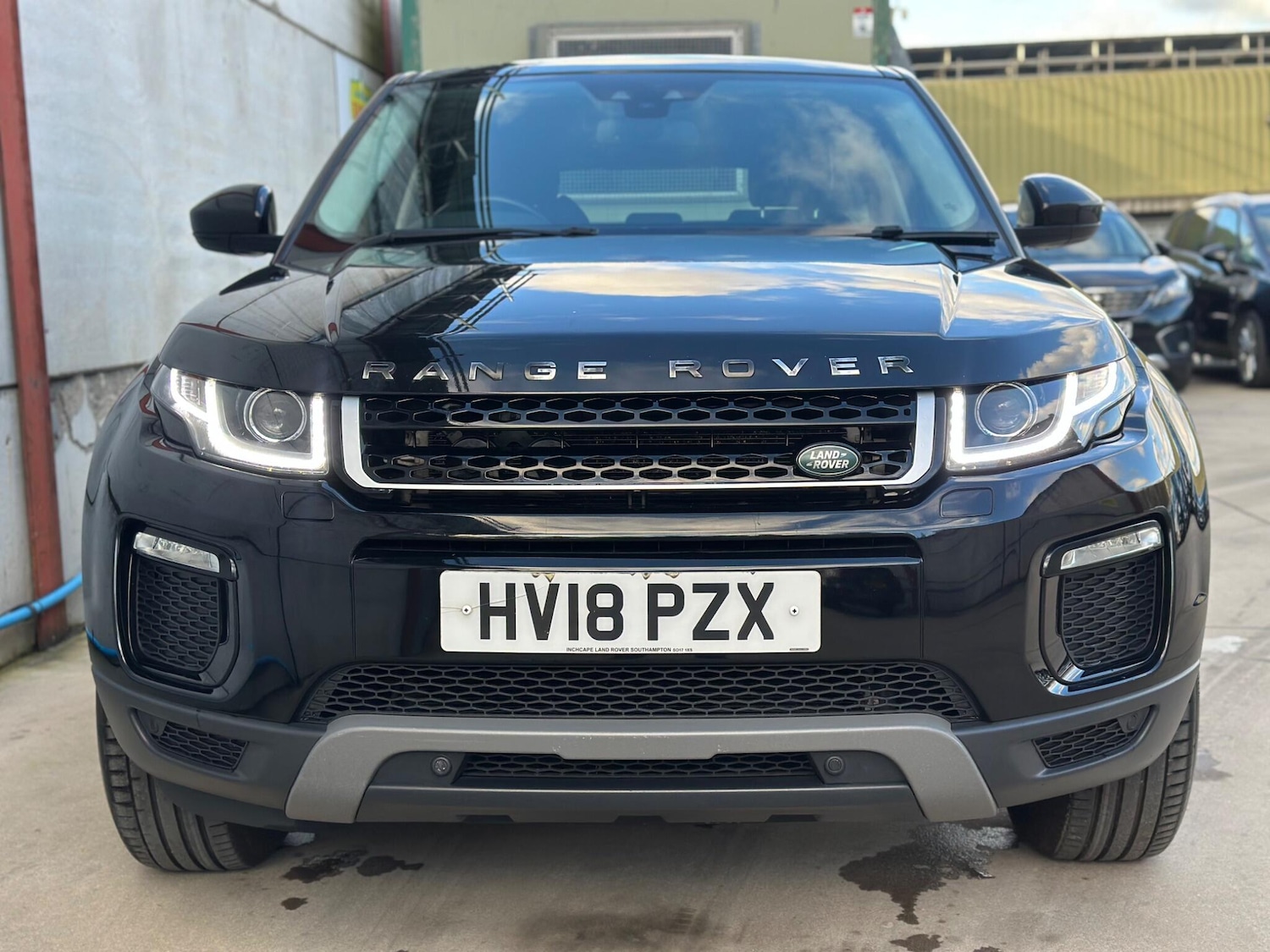 Used Land Rover Range Rover Evoque 2018 for sale - 77278729: Photo 2