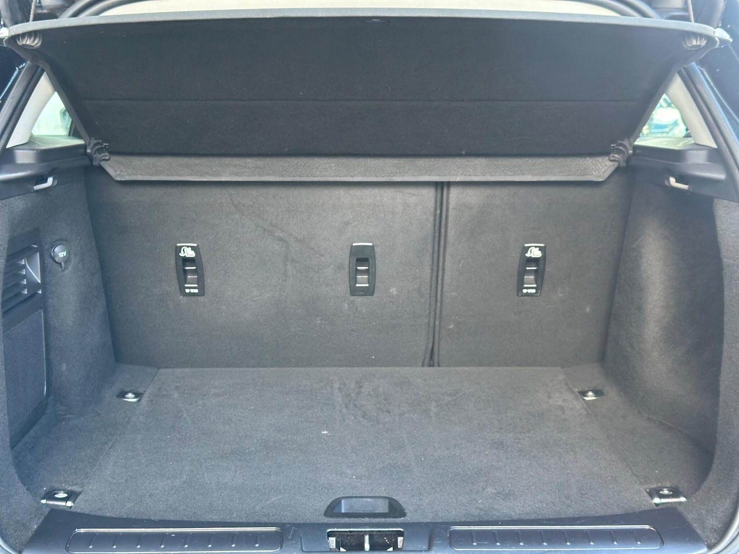 Used Land Rover Range Rover Evoque 2018 for sale - 77278729: Photo 27