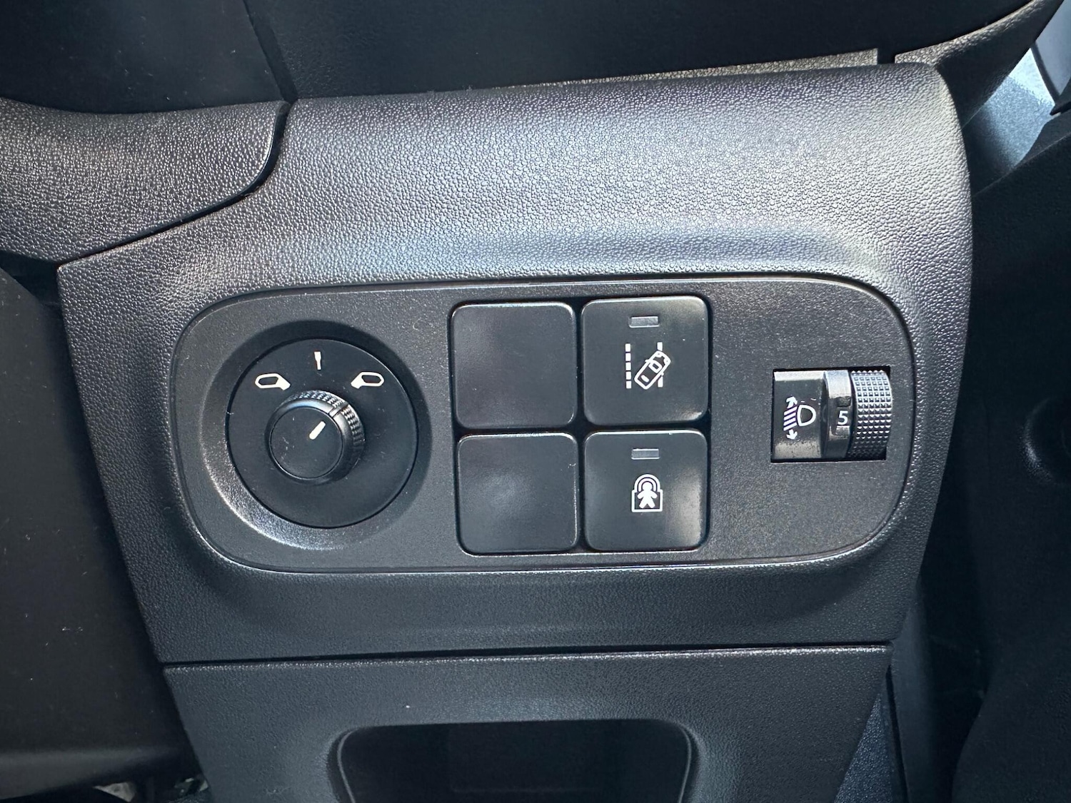 Vehicle 32