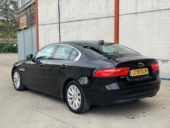 Used Jaguar XE 2018 for sale - 79248399: Photo
