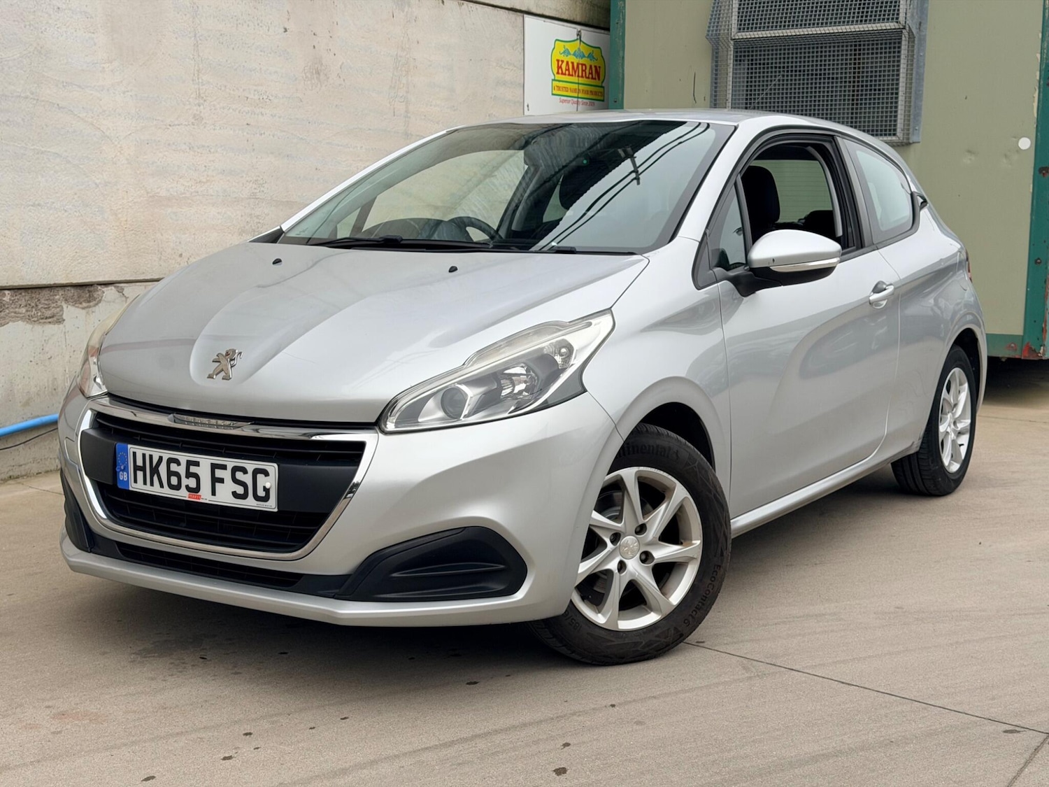 Used Peugeot 208 2016 for sale - 77799128: Photo 10