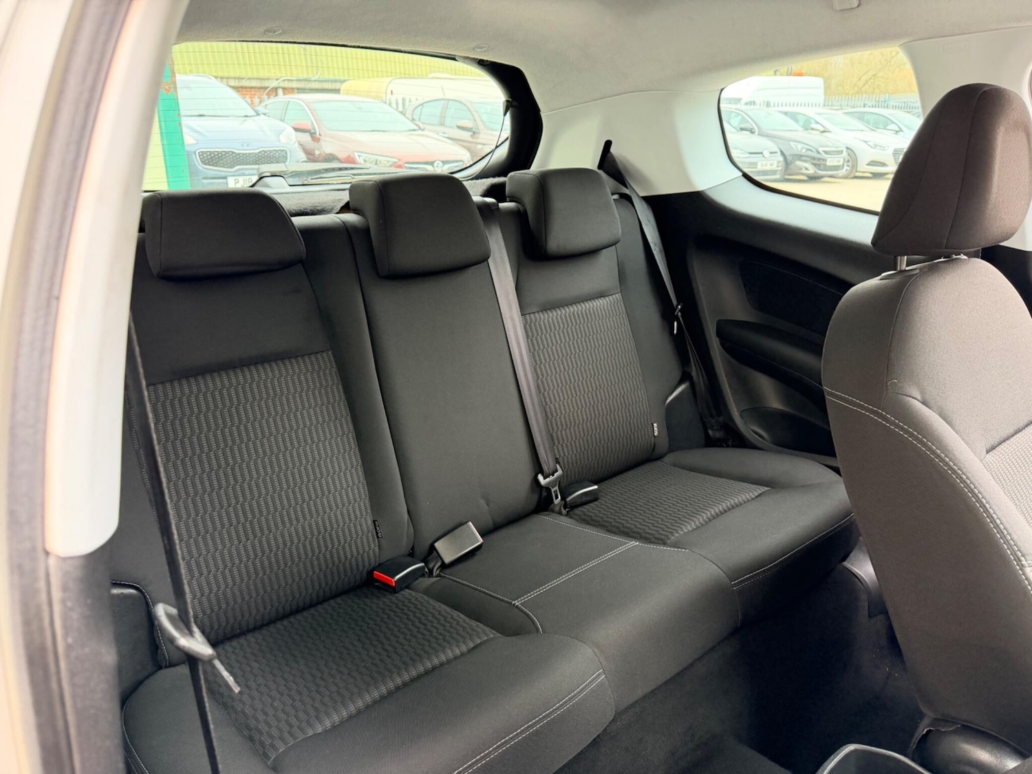 Used Peugeot 208 2016 for sale - 77799128: Photo 16