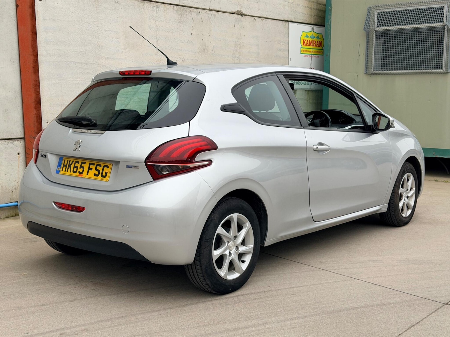 Used Peugeot 208 2016 for sale - 77799128: Photo 5