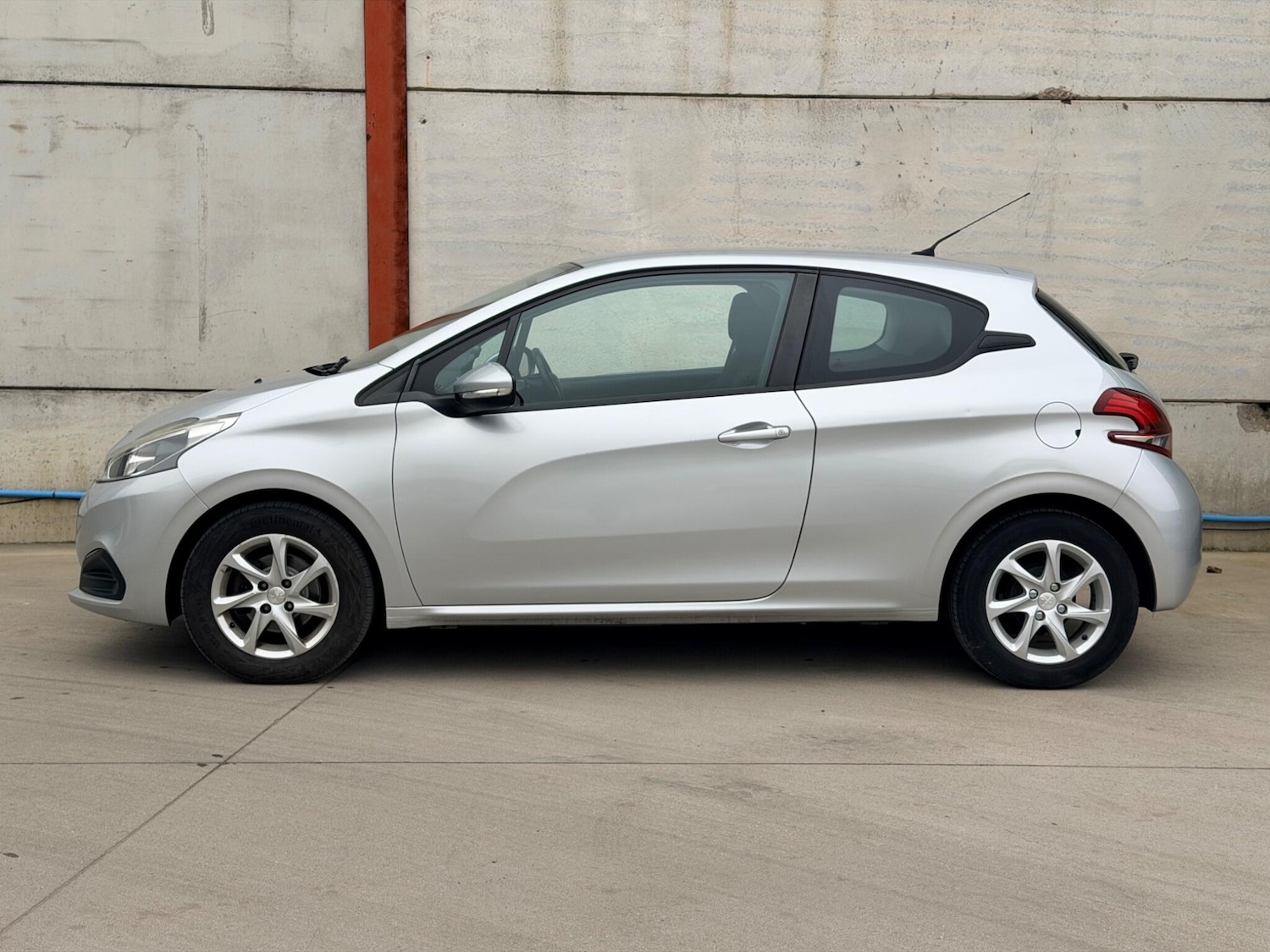 Used Peugeot 208 2016 for sale - 77799128: Photo 9