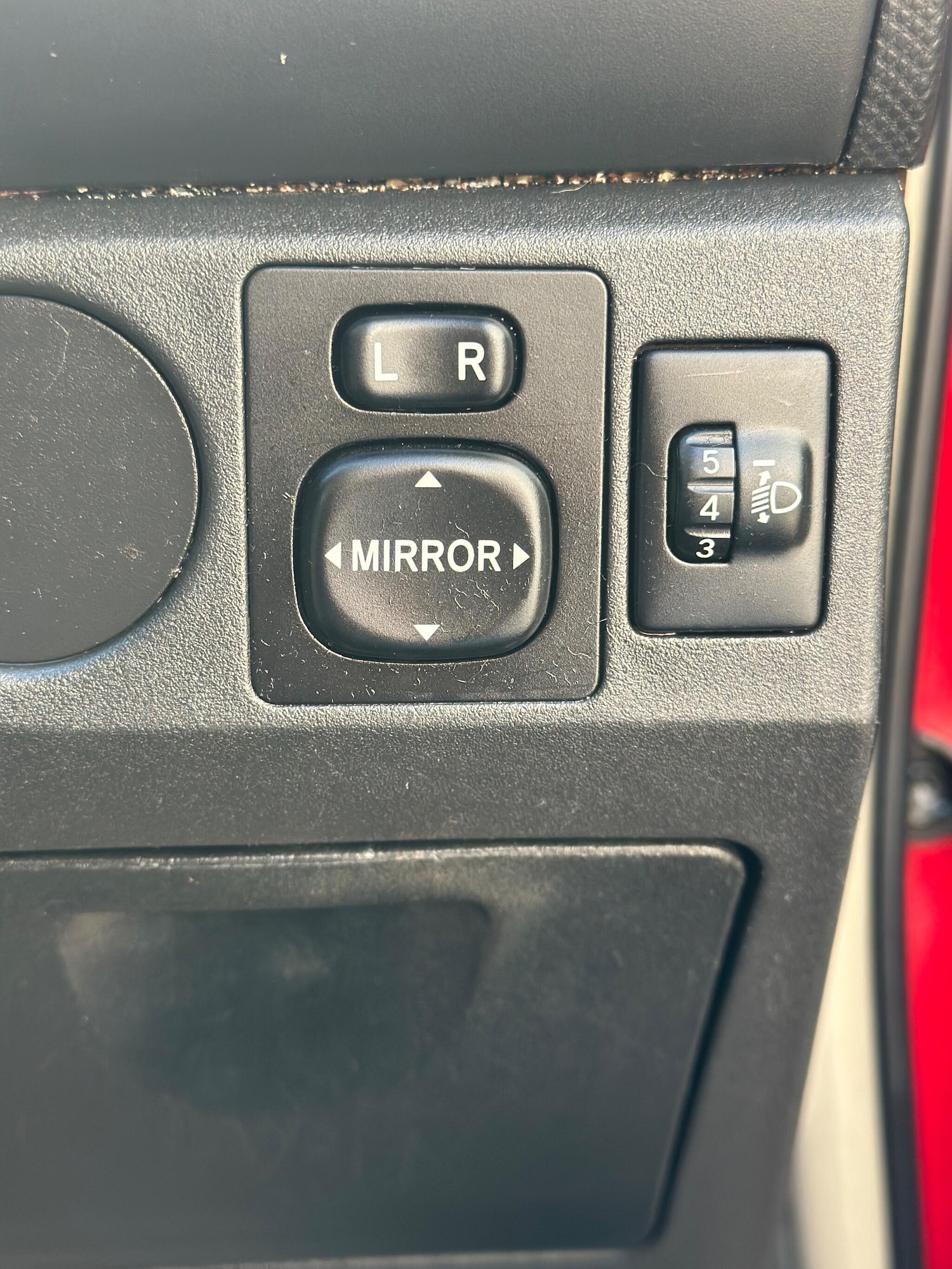 Used Toyota Yaris 2011 for sale - 76765777: Photo 20