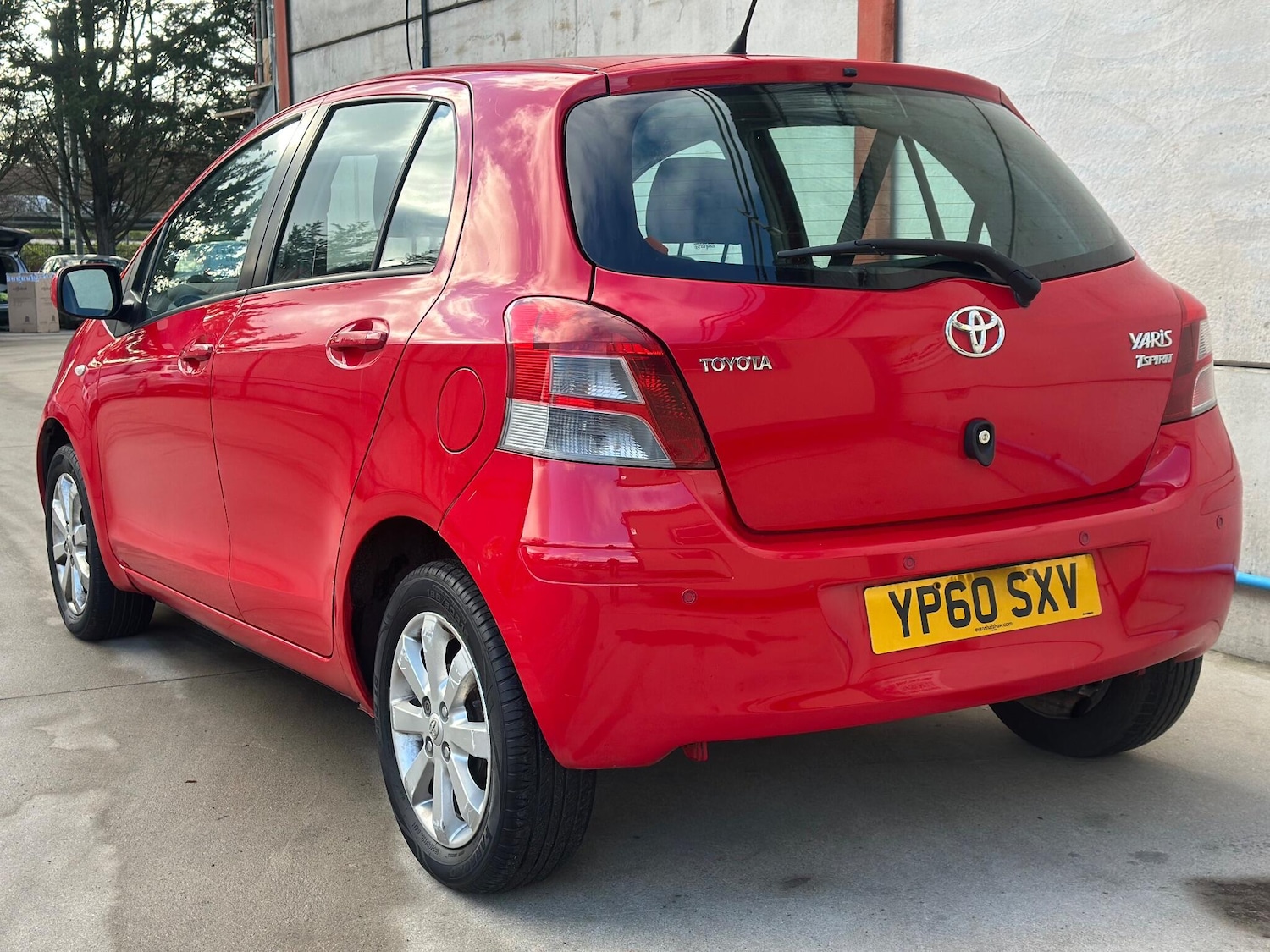 Used Toyota Yaris 2011 for sale - 76765777: Photo 5