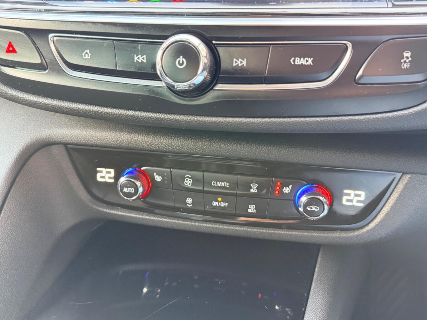 Used Vauxhall Insignia 2018 for sale - 77305684: Photo 25