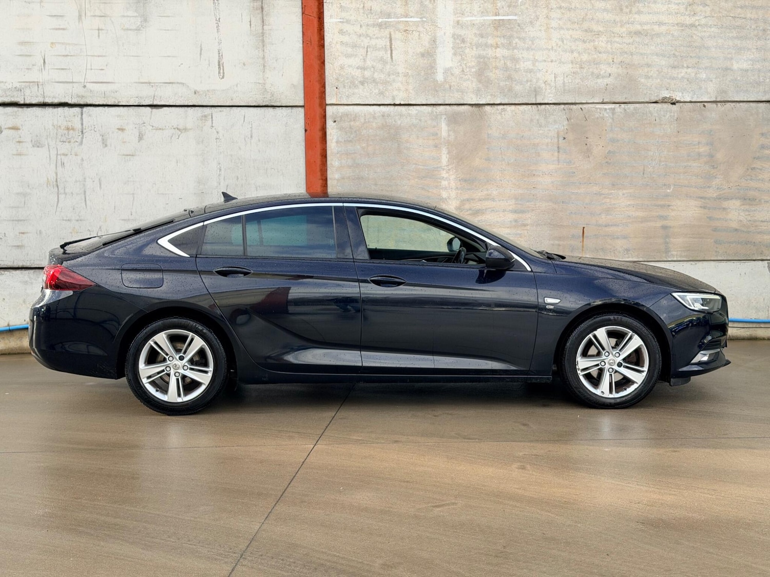 Used Vauxhall Insignia 2018 for sale - 77305684: Photo 3