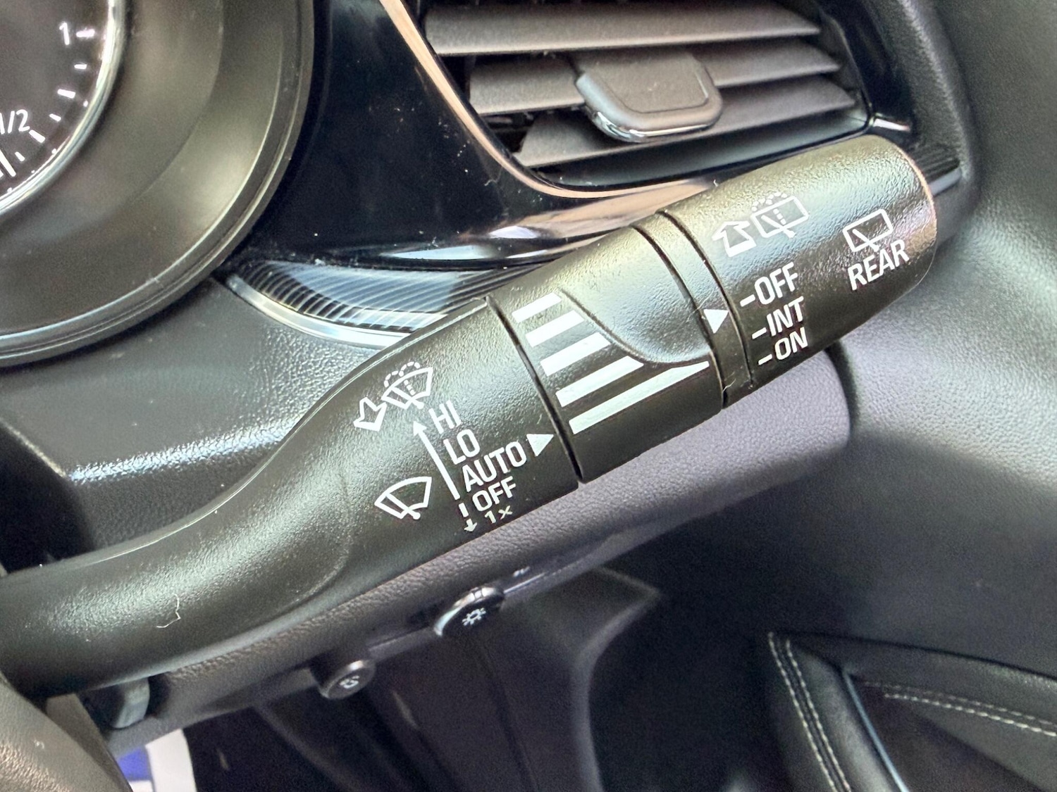 Used Vauxhall Insignia 2018 for sale - 77305684: Photo 32