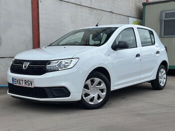 Used Dacia Sandero 2017 for sale - 78517146: Photo