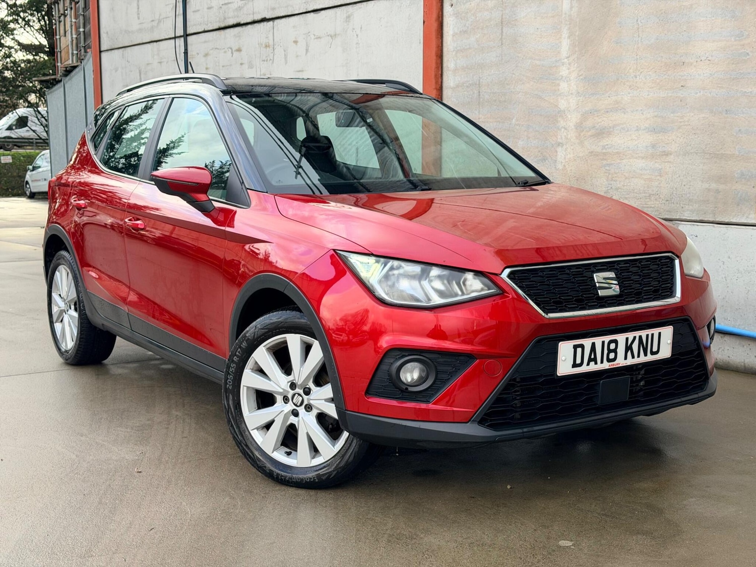 Used SEAT Arona 2018 for sale - 77670536: Photo 1