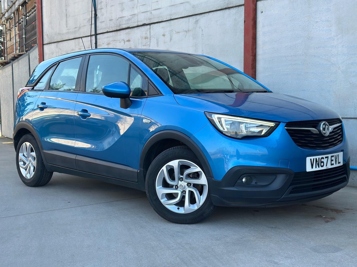 Used Vauxhall Crossland X for sale - 77958492: Photo 2